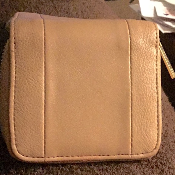 Olivia + Joy Handbags - Olivia & Joy of New York like new clutch.